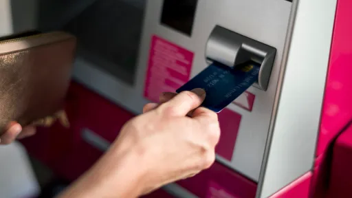 Acc&egrave;s au cash 